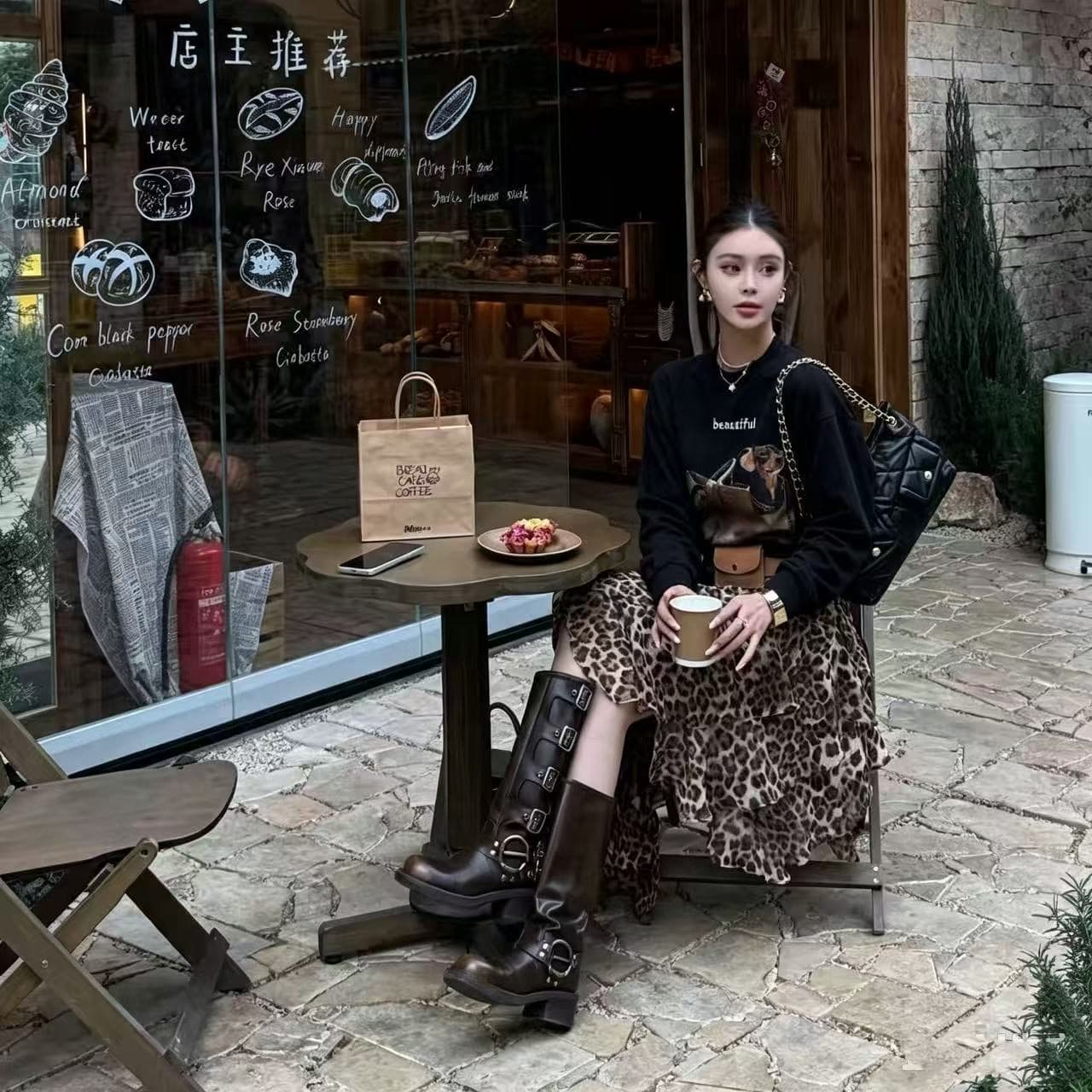 에 따르면 아름다움 딩 다용도 경 사진 디자인 허리밴드 레오파드 무늬 하프 거즈 스커트 루즈핏 티셔츠 세트 이미지 5