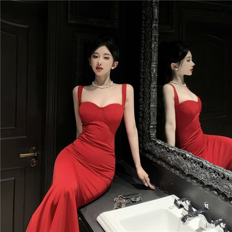 실사 로얄 자매 명문 여성 섹시함 품격 몸매 가꾸기 롱 코트 인어 꼬리 진자 슬립 튜브탑 드레스 행사 치마 이미지 3