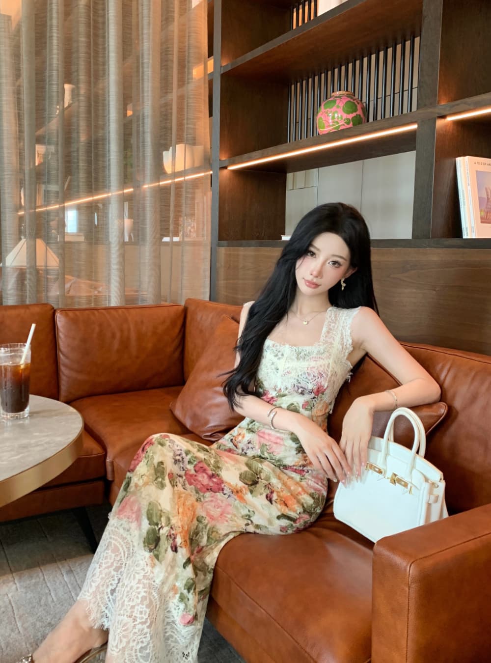 실사 프랑스식 궁정 바람 유화 떠 다니는 꽃 봉오리 실크 패치워크 몸매 가꾸기 품격 전단 꽃 휴가 슬립 드레스 상세 이미지 1