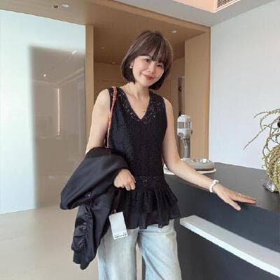 빅 사이즈 여성 의류 봄 여름 달콤한 스타일 프랑스식 민소매 홀로우 아웃 디자인 센스 슬림해 보이는 품격 V넥 조끼 맨위 이미지 2