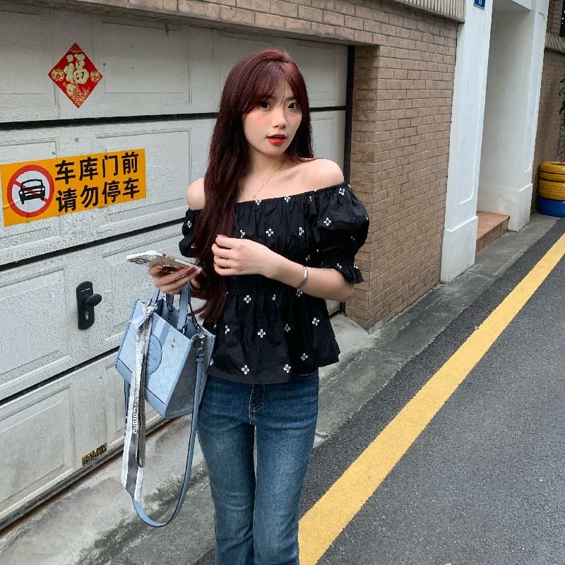 새로운 패션 루즈핏 자수 명중 가져 가라. 거품 소매 작은 셔츠 상세 이미지 9