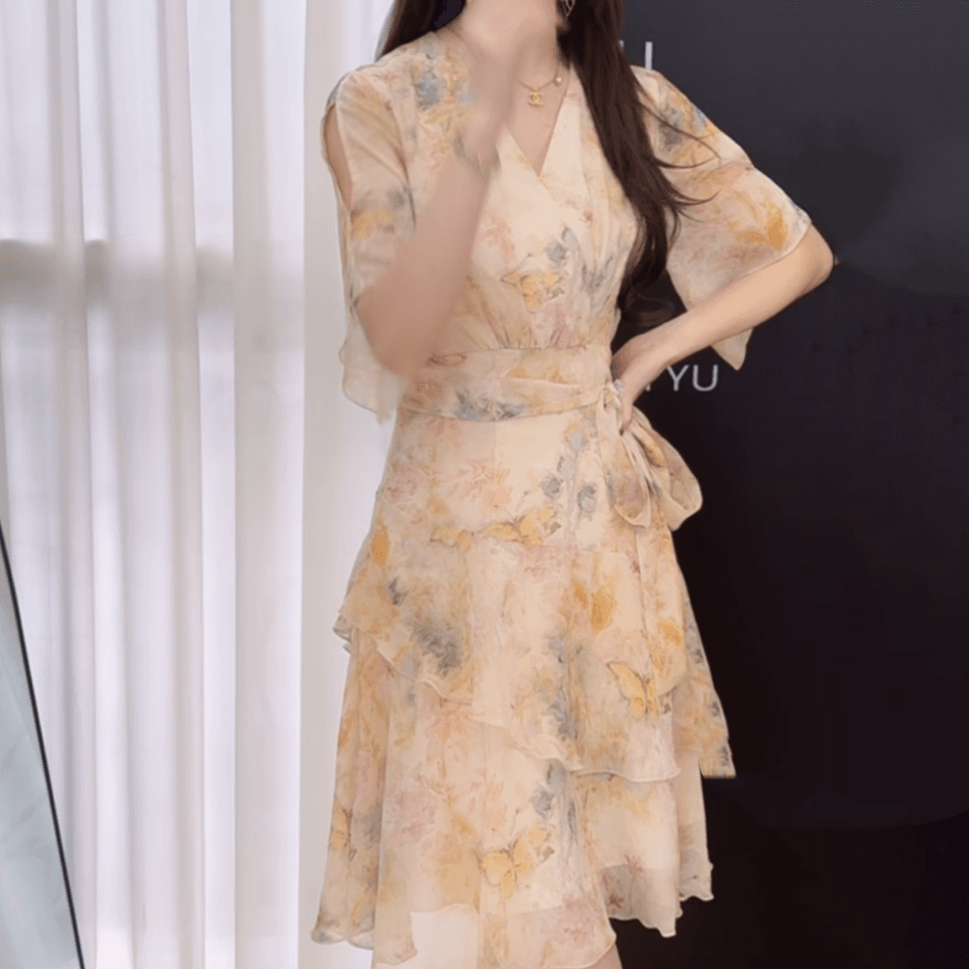 첫눈에 품격 디자이너 슬림해 보이는 프랑스식 허리 수축 밝은 노란색 색 후광 염색 드레스 상세 이미지 3