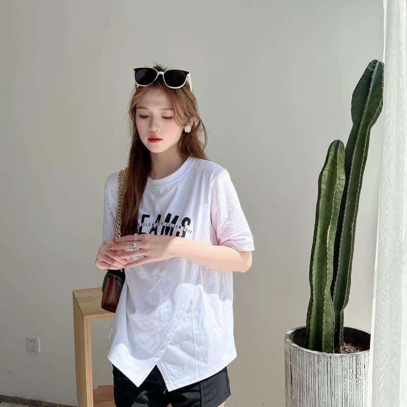 실사 여름 새로운 한국 스타일 몸매 가꾸기 품격 알파벳 프린트 금속 사슬 순면 반팔 티셔츠 여성 디자인 센스 상세 이미지 5
