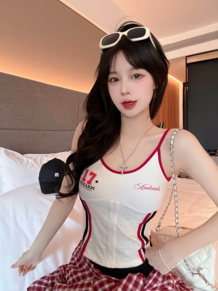실사 감소되지 않음 핫걸 배색 몸매 가꾸기 캐미솔 여름 슬림해 보이는 벨트 가슴 패드 만나는 맨위 상세 이미지 5