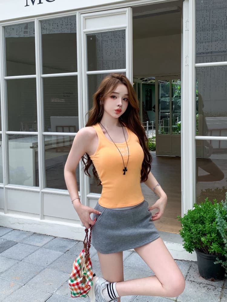 실사 감소되지 않음 핫걸 알파벳 자수 라운드 넥 조끼 여성 여름 몸매 가꾸기 외출용 다용도 만나는 맨위 상세 이미지 22