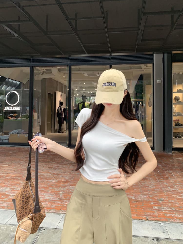 실사 감소되지 않음 핫걸 비스듬한 어깨 비틀림 반팔 티셔츠 여성 디자인 센스 품격 몸매 가꾸기 쇼트 스타일 맨위 상세 이미지 15