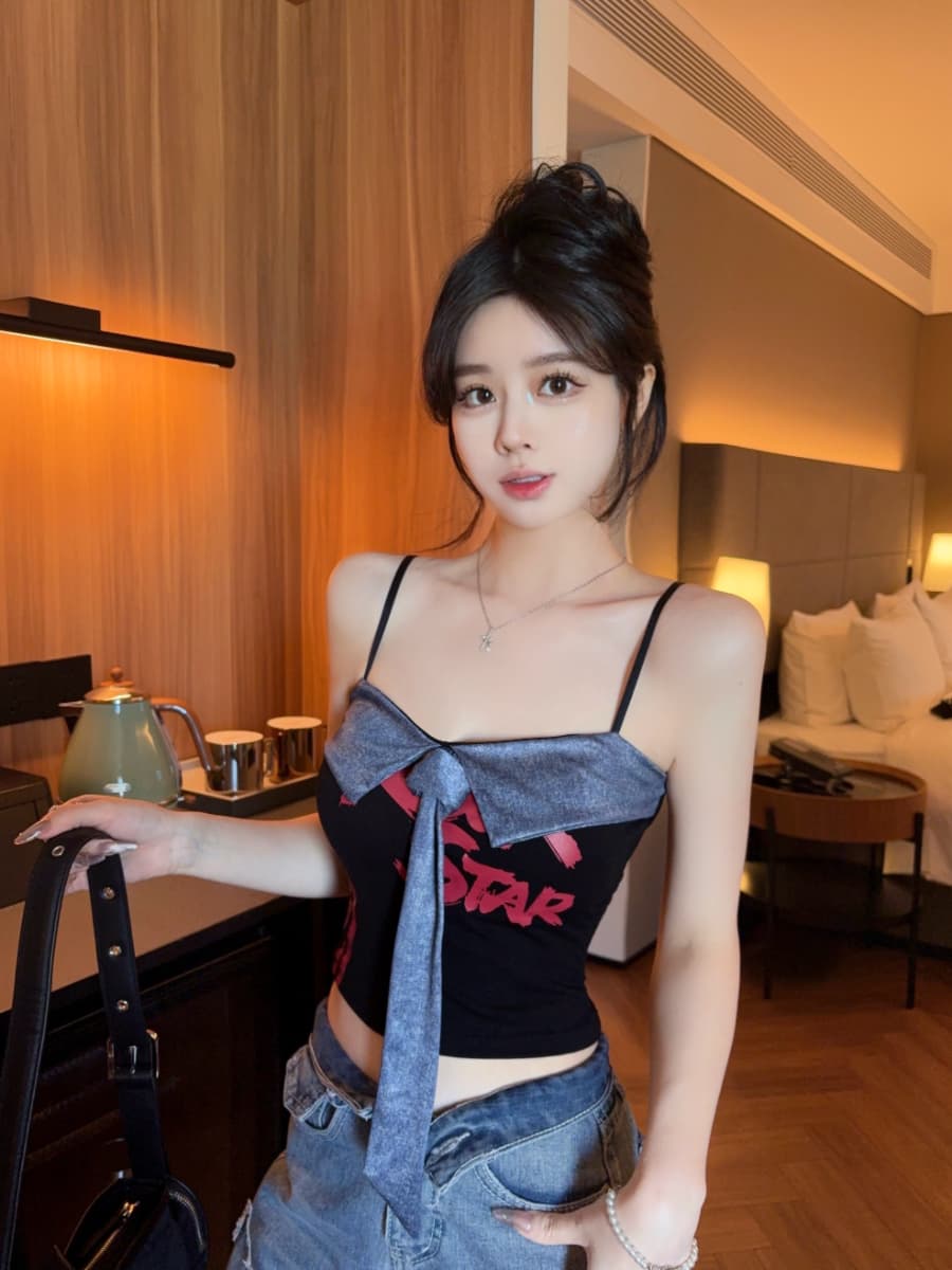 실사 감소되지 않음 아메리칸 핫걸 패치워크 캐미솔 여름 배색 알파벳 프린트 슬립 맨위
