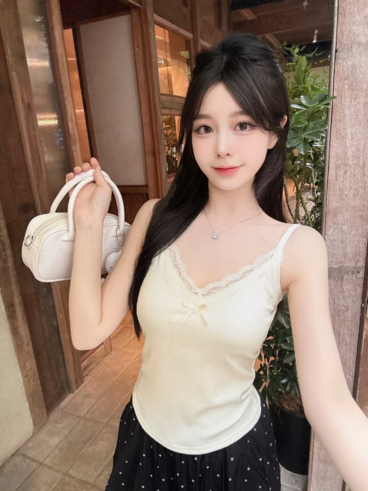 실사 감소되지 않음 달콤함 레이스 조각 캐미솔 몸매 가꾸기 다용도 벨트 가슴 패드 민소매 맨위 상세 이미지 6