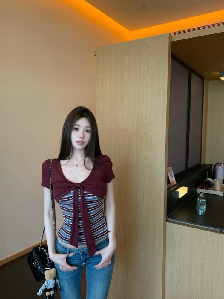 실사 감소되지 않음 여름 한 부서 배색 V넥 나비 매듭 스트라이프 맨위 반팔 몸매 가꾸기 슬림해 보이는 티셔츠 상세 이미지 24