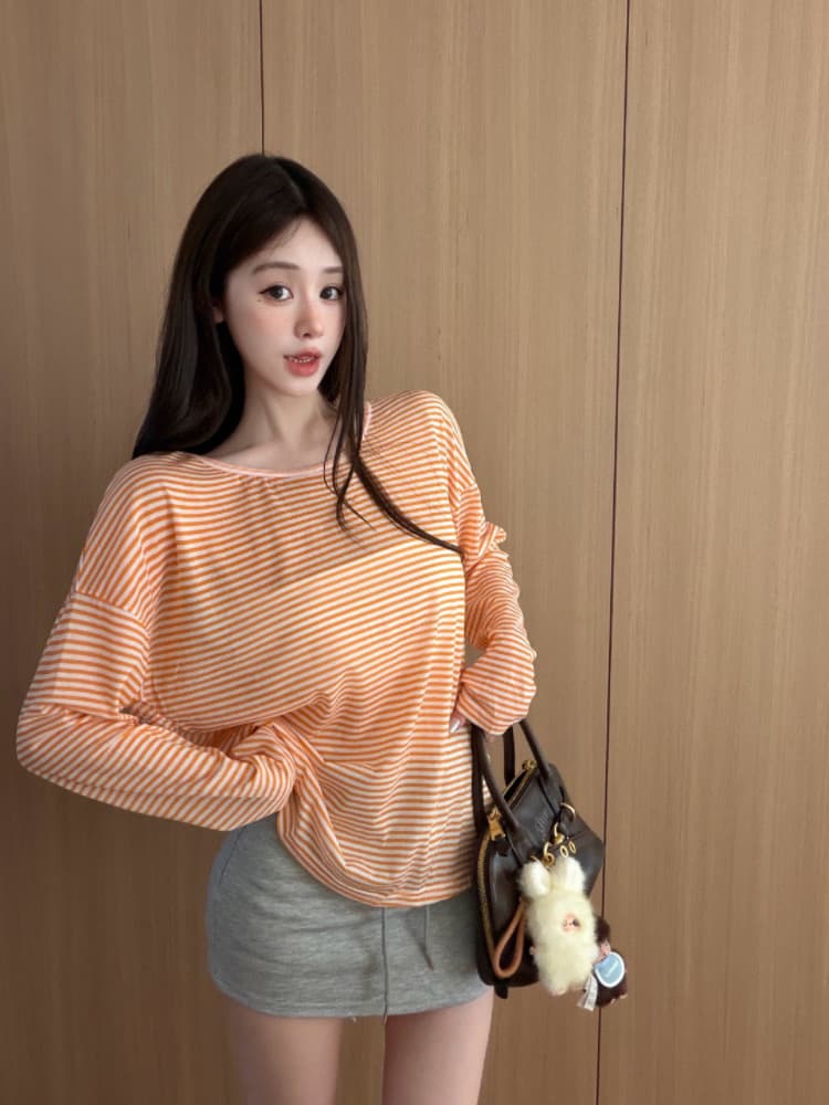 실사 감소되지 않음 핫걸 백리스 스트랩 스트라이프 긴팔 티셔츠 얇은 스타일 루즈핏 맨위 자외선 차단 블라우스 상세 이미지 19