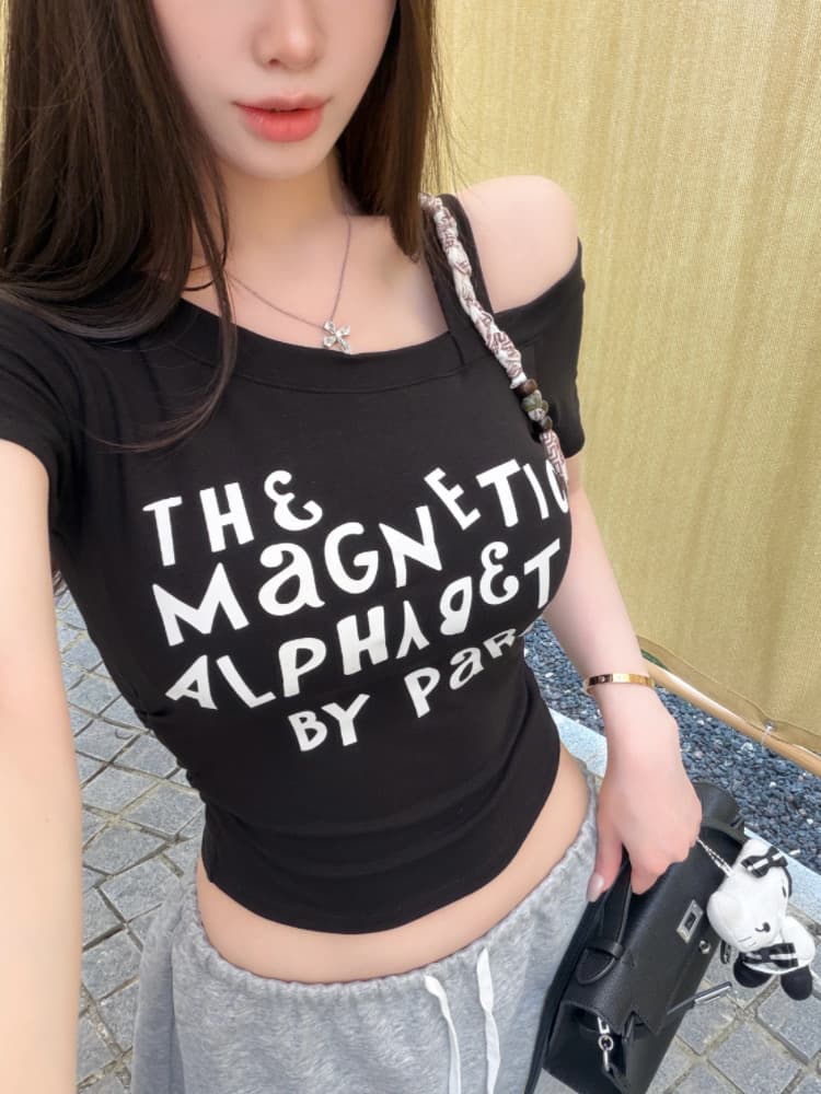 실사 감소되지 않음 핫걸 알파벳 프린트 비스듬한 어깨 페이크 레이어드 티셔츠 여성 몸매 가꾸기 다용도 반팔 맨위 상세 이미지 14