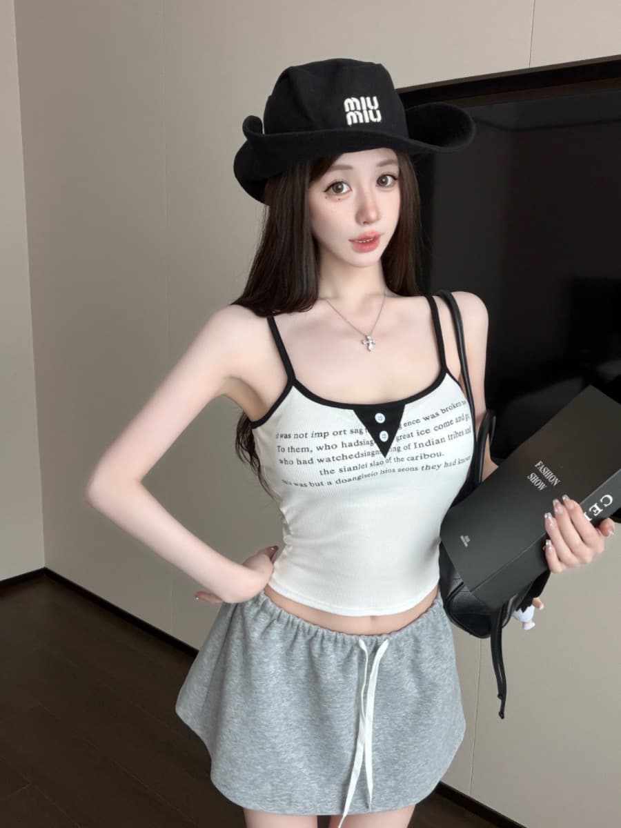실사 감소되지 않음 매운맛 알파벳 프린트 배색 캐미솔 여름 몸매 가꾸기 다용도 벨트 가슴 패드 의류 이미지 4