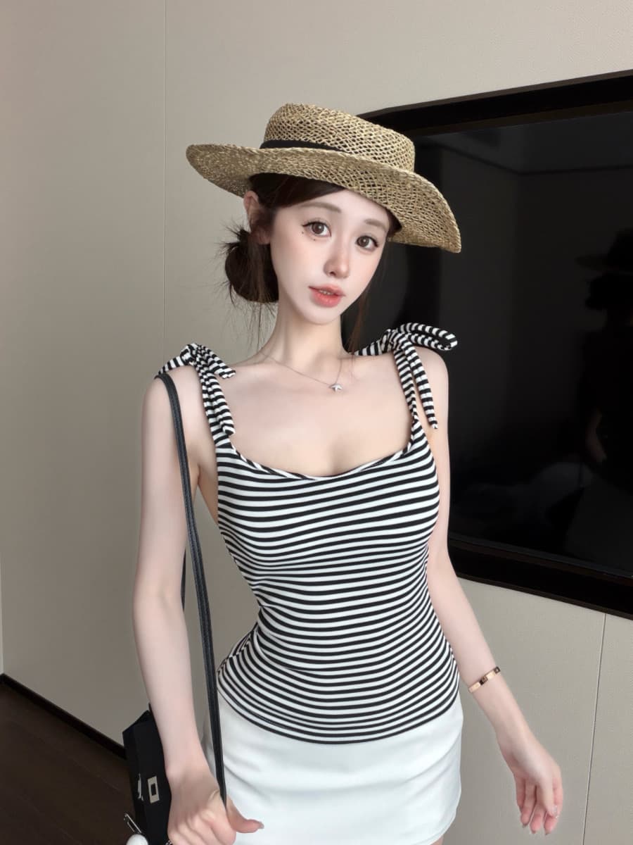 실사 감소되지 않음 핫걸 레이스업 스트라이프 캐미솔 여름 몸매 가꾸기 다용도 벨트 가슴 패드 의류 이미지 3