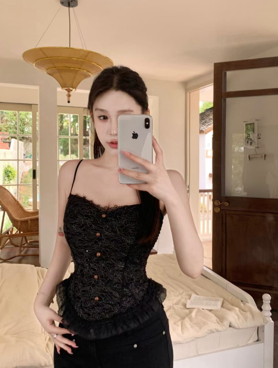 실사 감소되지 않음 달콤한 스타일 레이스 조각 캐미솔 여름 몸매 가꾸기 외출용 아름다운 맨위 이미지 3