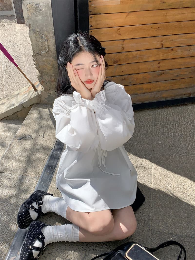 실사 봄 새로운 한 부서 달콤함 연령 감소 베이비 칼라 작은 꽃 레이스업 루즈핏 긴팔 셔츠 상세 이미지 2
