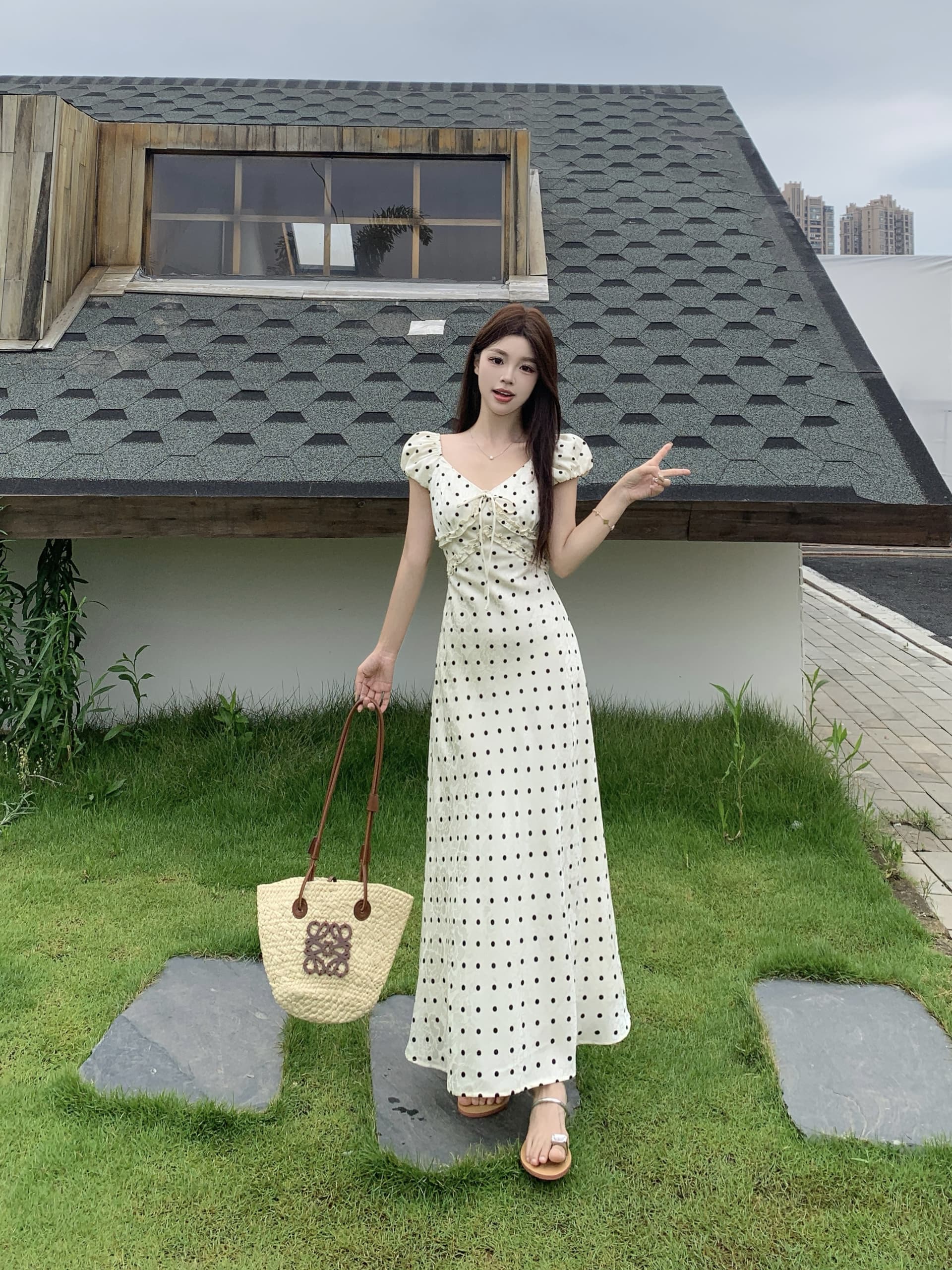 빅 사이즈 휴가 바람 디자인 센스 단색 프랑스식 도트 무늬 작은 날다 소매 여성 드레스 여름 허리 수축 슬림해 보이는 A라인 스커트 상세 이미지 14
