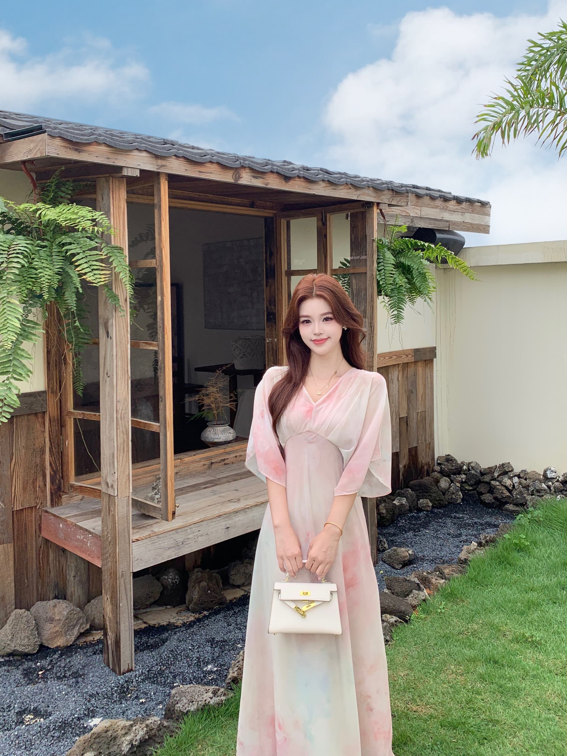 빅 사이즈 레트로 프랑스식 쉬폰 얇고 가벼운 작은 날다 소매 색상 꽃 품격 슬림해 보이는 드레스 V넥 헤일로 염색 프린트 롱 스커트 상세 이미지 5