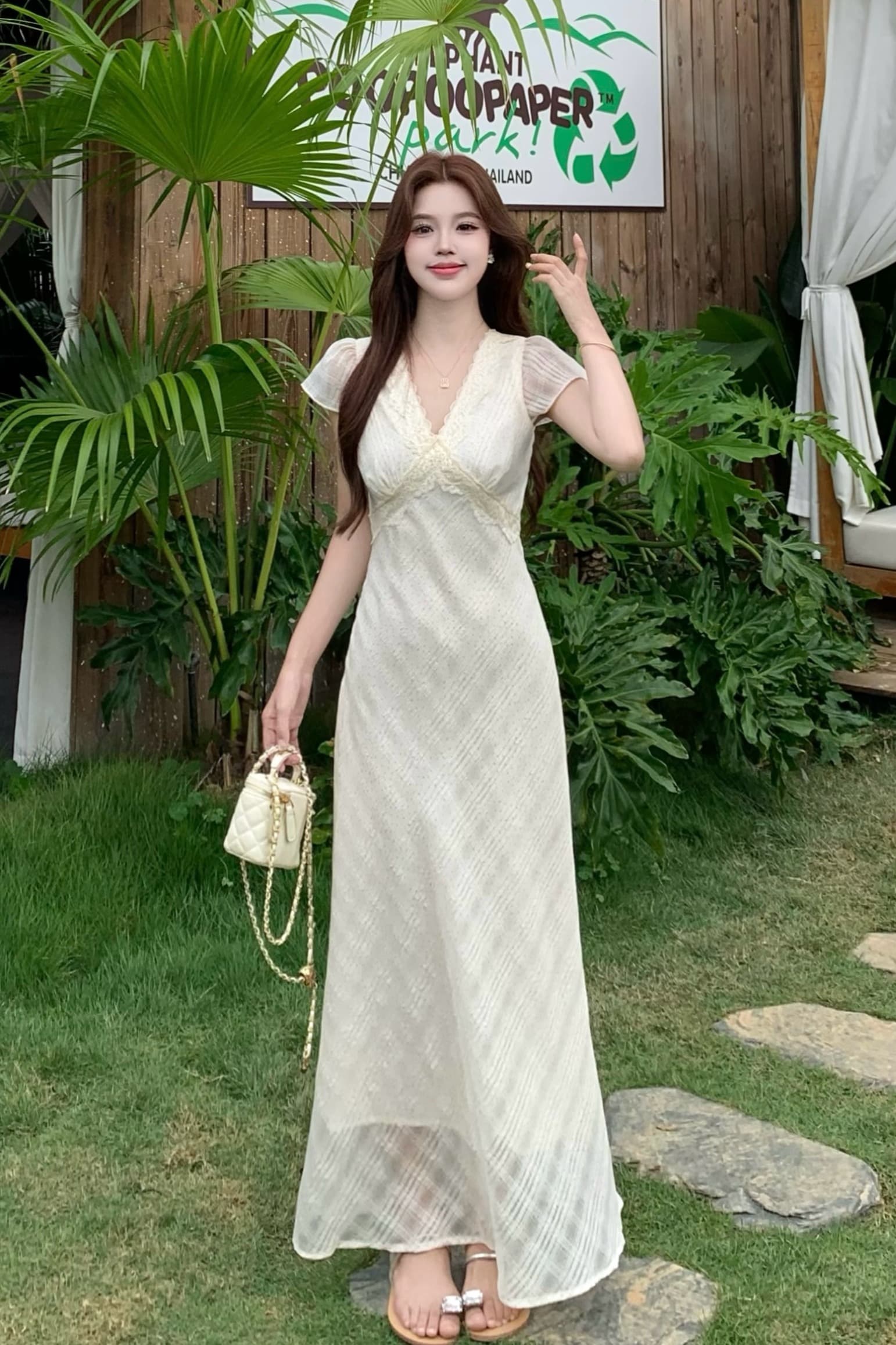 빅 사이즈 여름 새로운 프랑스식 부드러운 바람 반팔 여성 드레스 V넥 레이스 허리 수축 슬림해 보이는 롱 코트 차 휴식 치마 이미지 6