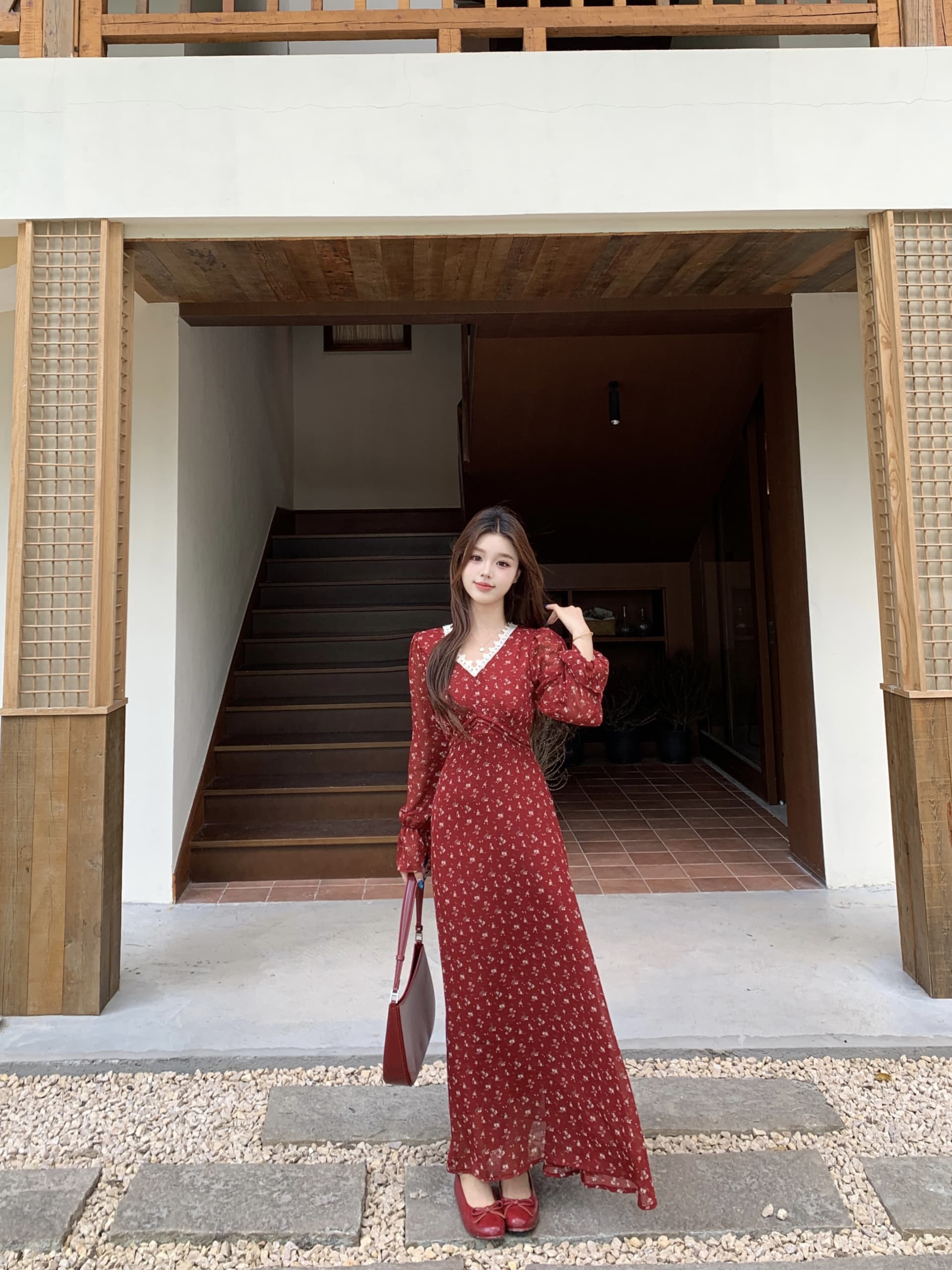 빅 사이즈 지방 mm 2026 가을 엄마 서울 그것의 엄마 프랑스식 레트로 고귀한 품격 디자인 센스 V넥 꽃무늬 여성 드레스 상세 이미지 16