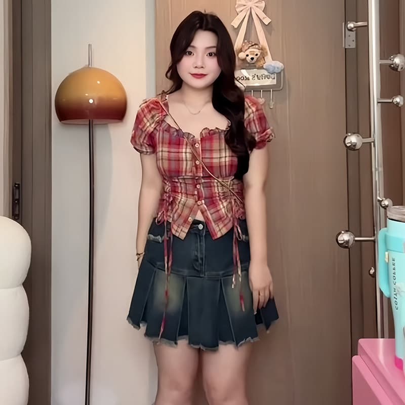 빅 사이즈 여성 의류 지방 mm 프랑스식 광장 칼라 체크무늬 펌프 로프 반팔 셔츠 2026 여름 슬림해 보이는 다용도 품격 맨위 이미지 4