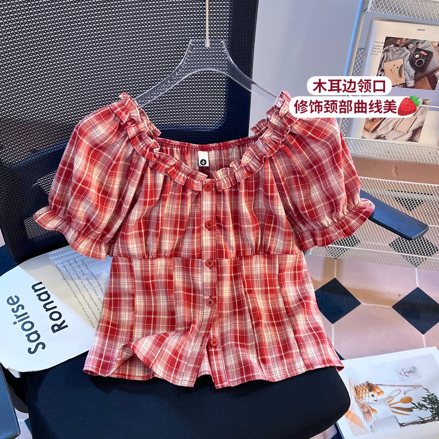 골드 妃 그리드 실사 2026 작은 청신 체크무늬 광장 칼라 거품 소매 맨위 허리 수축 슬림해 보이는 쇼트 스타일 작은 셔츠 이미지 5