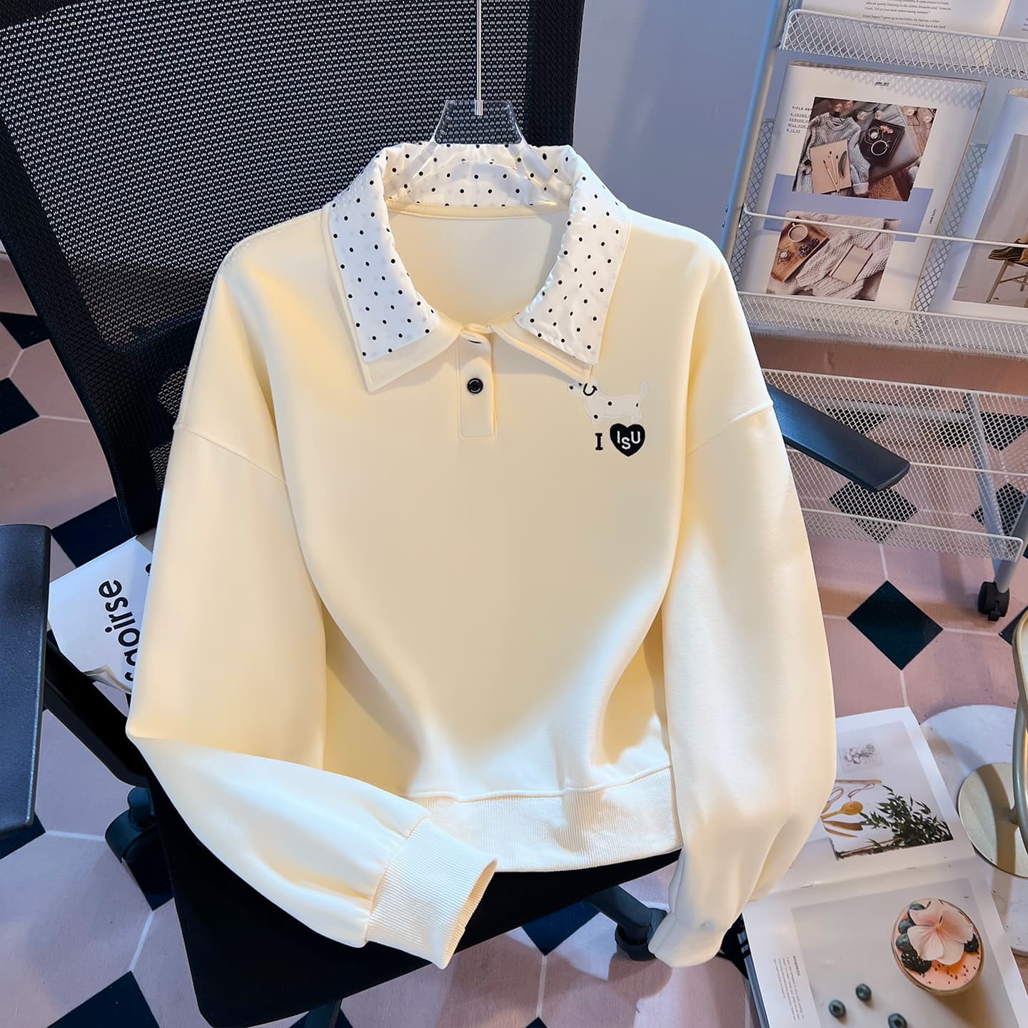 실사 도트 무늬 이중층 POLO 칼라 후드티 여성 닥스 훈트 자수 루즈핏 한 부서 학원 스타일 연령 감소 긴팔 맨위 이미지 4