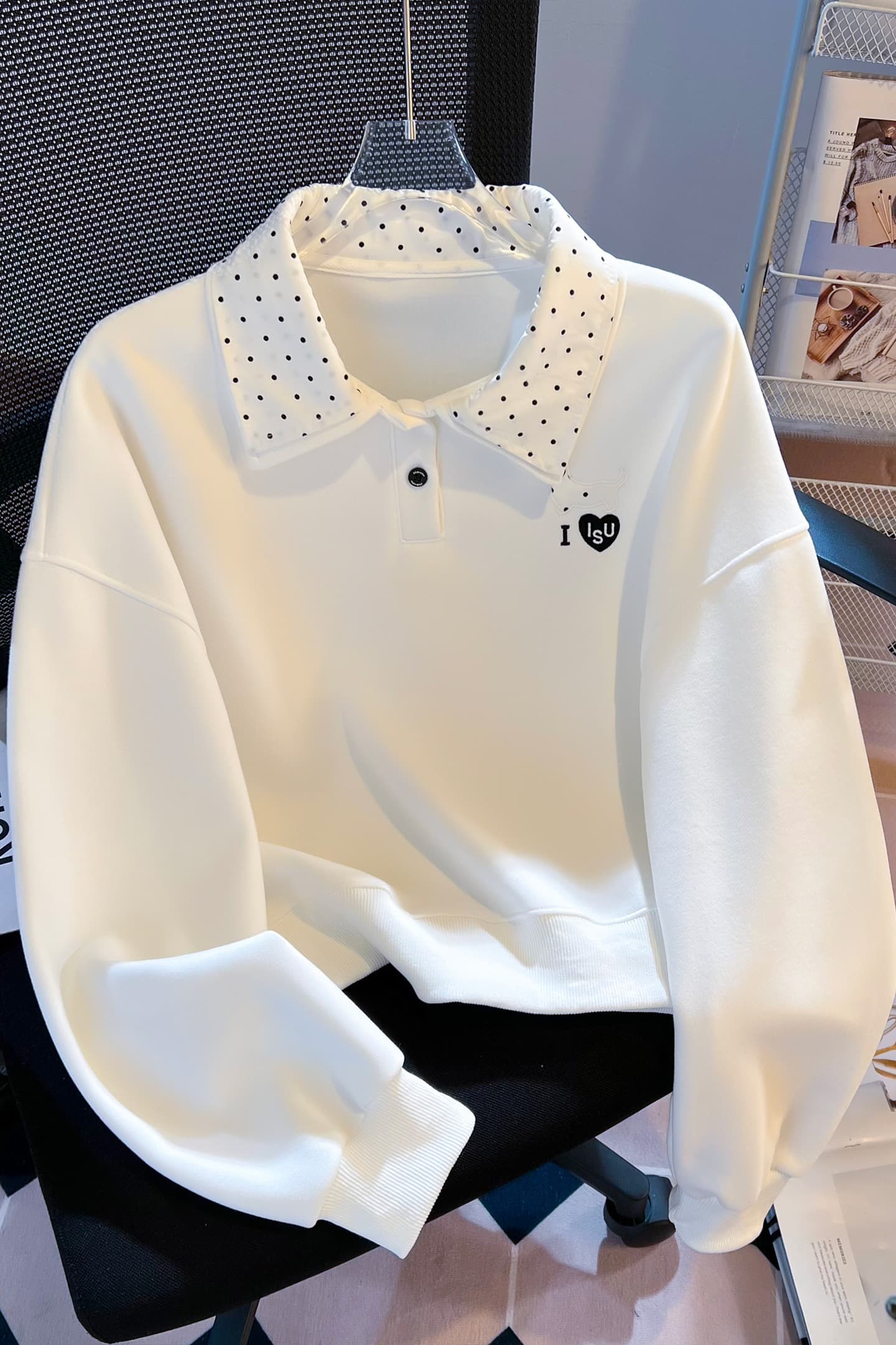 실사 도트 무늬 이중층 POLO 칼라 후드티 여성 닥스 훈트 자수 루즈핏 한 부서 학원 스타일 연령 감소 긴팔 맨위 이미지 7