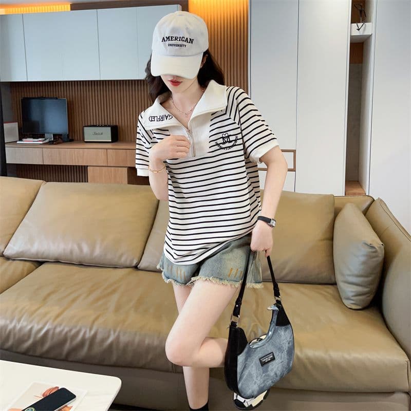 100 폴리에스터 2026 여름 새로운 한국 스타일 스트라이프 셔츠 POLO 칼라 지퍼 반팔 동정 여성 상세 이미지 3