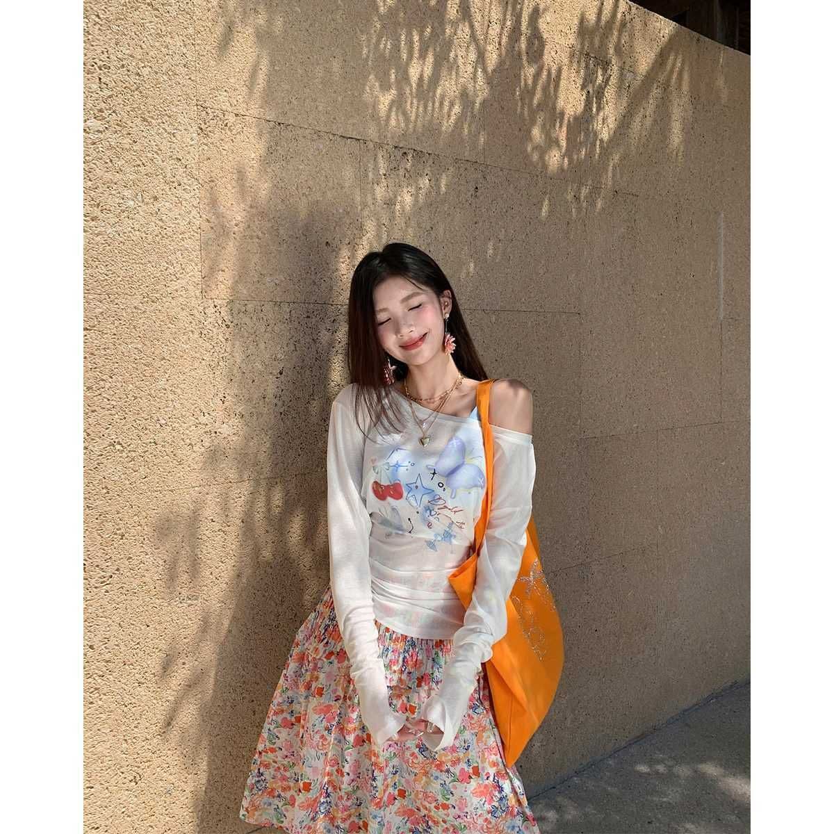 65 면 눈꽃 면 여름 새로운 비스듬한 어깨 긴팔 얇고 가벼운 자외선 차단 Tulle 블라우스 여성 여름 오프숄더 맨위 상세 이미지 3