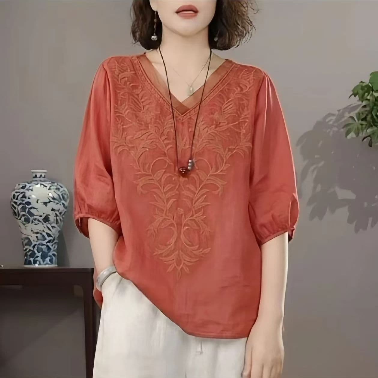 루즈핏 여름 폭발 자수 V넥 중간 소매 티셔츠 빅 사이즈 패션 외국 가스 레트로 상세 이미지 3
