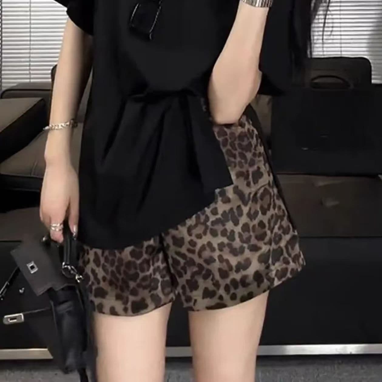 허리밴드 레오파드 무늬 캐주얼 바지 여성 여름 얇은 스타일 빅 사이즈 통통한 여동생 하이웨이스트 슬림해 보이는 넓은 다리 외국 가스 한 마디 반바지 상세 이미지 9