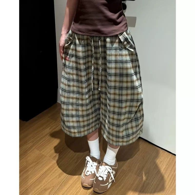 아메리칸 레트로 핫걸 체크무늬 7부 바지 여성 여름 루즈핏 느긋한 주름 다용도 넓은 다리 캐주얼 반바지 바지 이미지 5