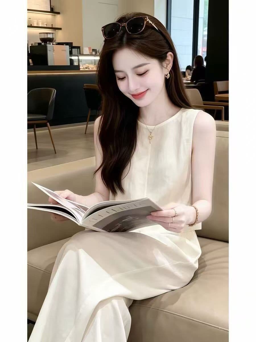 2026 여성 여름 자이언트 잘 생긴 전체 집합 슬림해 보이는 화이트 민소매 맨위 와이드 레그 팬츠 투피스 세트 이미지 3