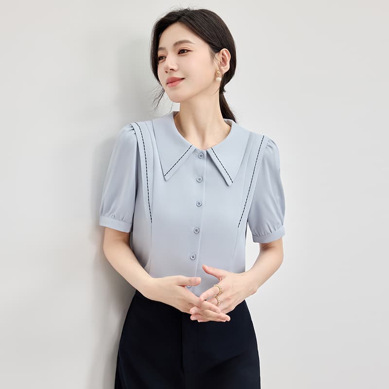 2026 여름 새로운 베이비 칼라 출퇴근 디자인 센스 패션 연령 감소 슬림해 보이는 외국 가스 새틴 셔츠 반팔 맨위 이미지 5