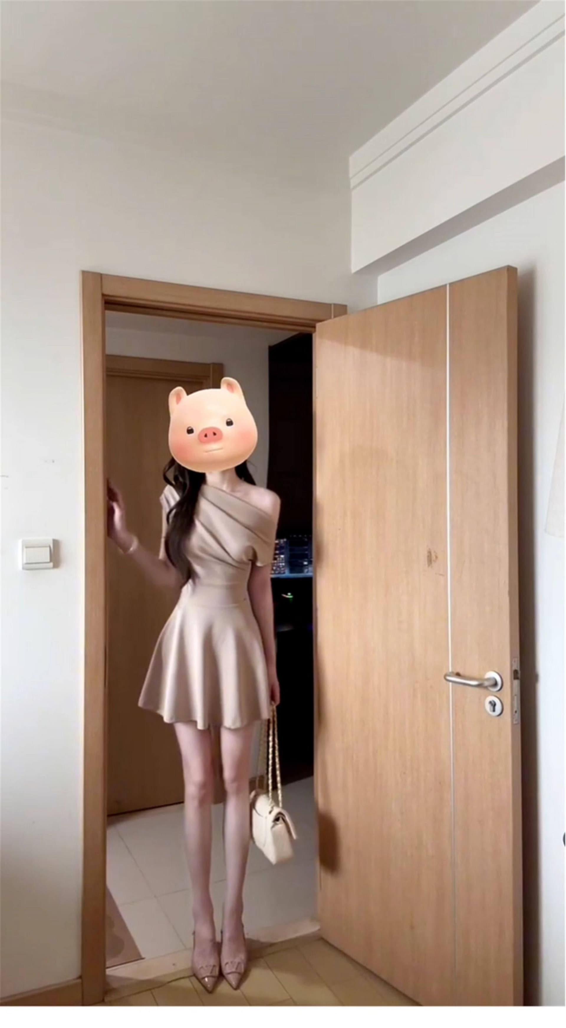 프랑스식 순수한 욕망 바람 단색 비스듬한 어깨 드레스 아이들 2026 새로운 여름 품격 허리 수축 슬림해 보이는 한 마디 미니 스커트 상세 이미지 5