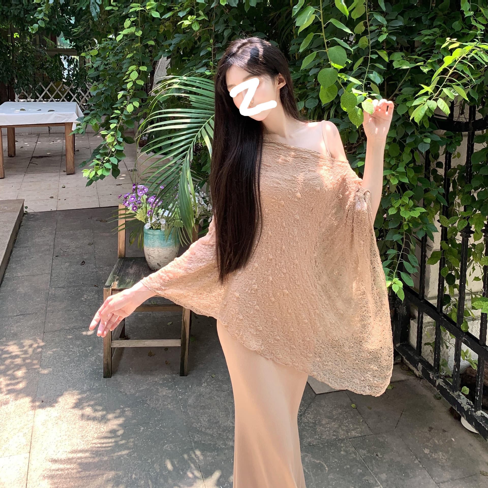 섹시함 검정색 레이스 조각 V넥 긴팔 여성 드레스 가을 새로운 품격 허리 수축 슬림해 보이는 A라인 스커트 롱 스커트 상세 이미지 13