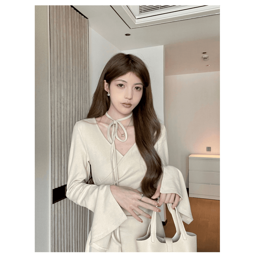 순수한 욕망 바람 V넥 긴팔 여성 드레스 가을 작은 키 허리 수축 슬림해 보이는 주름 불규칙 스트랩 짧은 치마 이미지 6