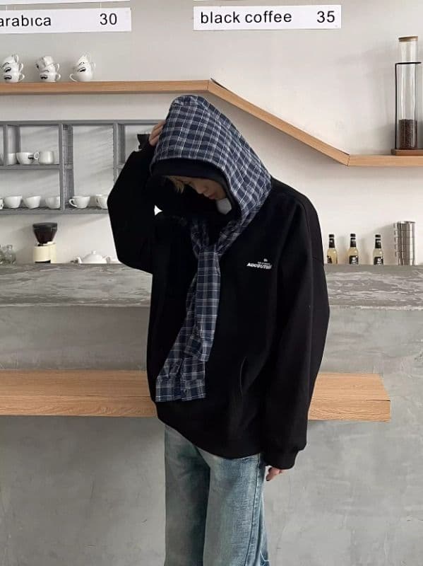 2026 새로운 아메리칸 체크무늬 패치워크 숄 후드 티 스웨터 남자 여성 겨울 루즈핏 디자인 센스 재킷 모자 셔츠 상세 이미지 10