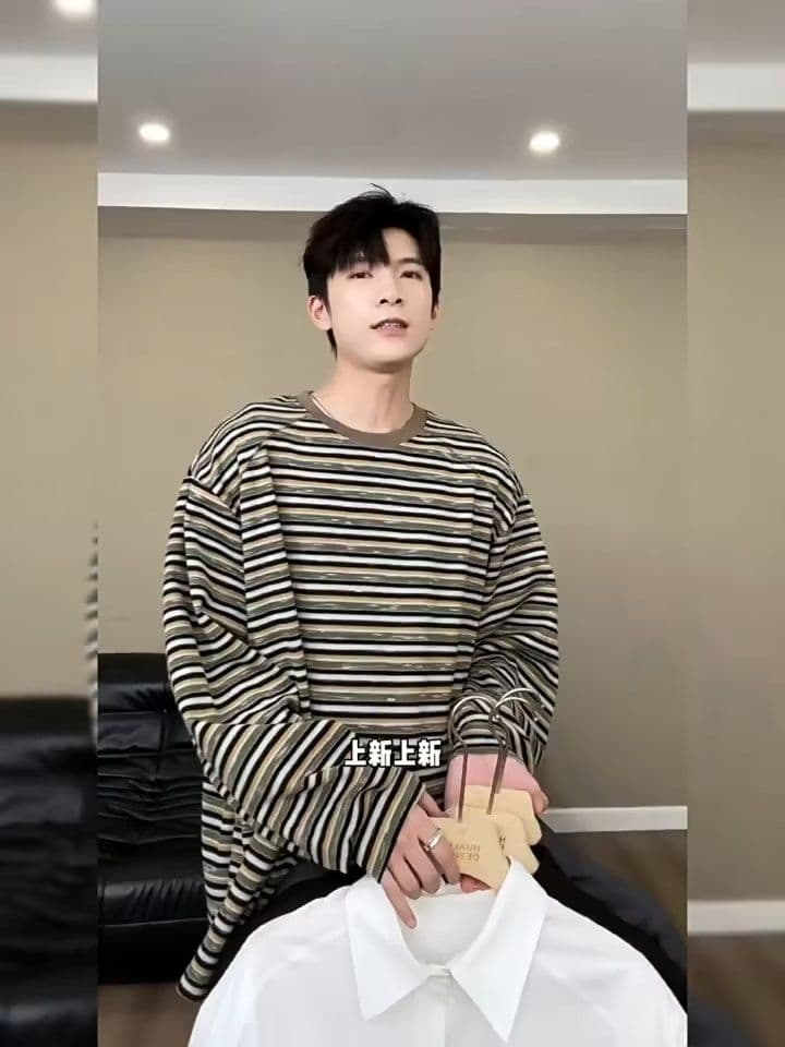 2026 새로운 긴팔 디자인 센스 작은 대중 셔츠 빛 요리 한 바람 남성 의류 맨위 봄 고급 빅 사이즈 재킷 상세 이미지 2