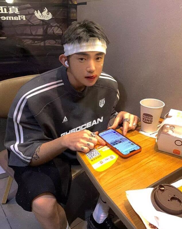 2026 새로운 무거운 청소년 운동 바람 평행 막대 측면 기사 남녀 여름 캐주얼 루즈핏 기본 셔츠 맨위 상세 이미지 24