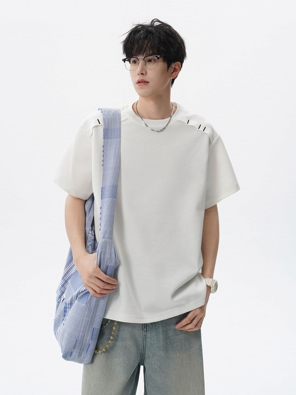 2026 새로운 무거운 남자 해체 패치워크 boxy 긍정적 인 어깨 티셔츠 여름 조수 브랜드 반팔 동정 상세 이미지 2