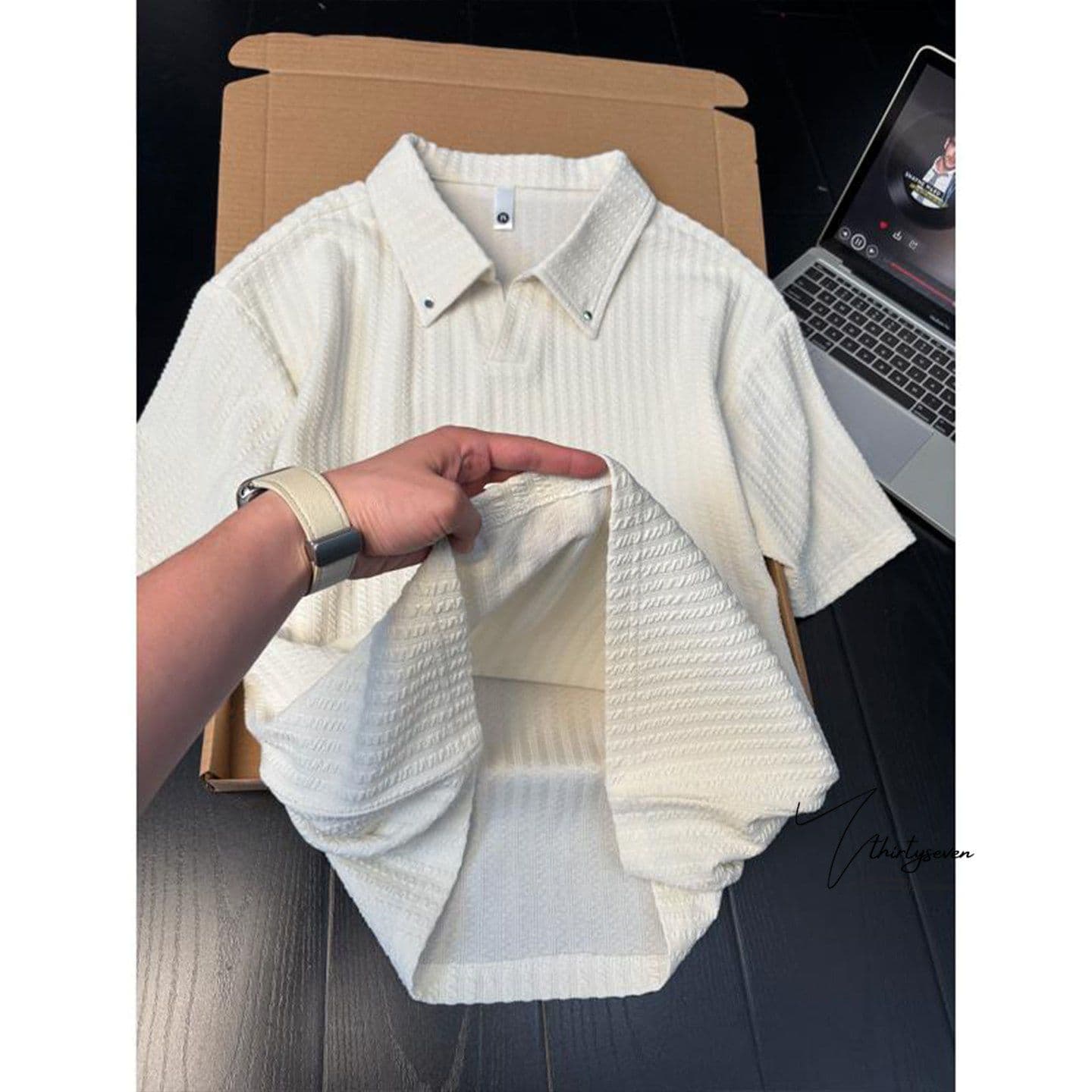 질감 센스 리프트 살구 색상 반팔 POLO 셔츠 남자 여자 여름 아메리칸 거리 디자인 센스 징 폴로 칼라 티셔츠 ins 이미지 4