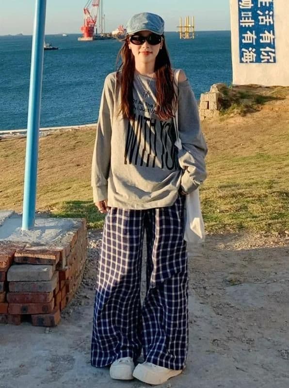 2026 새로운 체크무늬 넓은 다리 스트레이트 팬츠 남자 여름 얇은 스타일 루즈핏 다용도 체크무늬 캐주얼 바지 상세 이미지 3