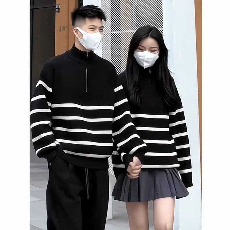 하프 지퍼 스트라이프 스웨터 남자 스탠드 칼라 가을 겨울 새로운 느긋한 고급 센스 루즈핏 풀오버 만나는 니트 스웨터 재킷