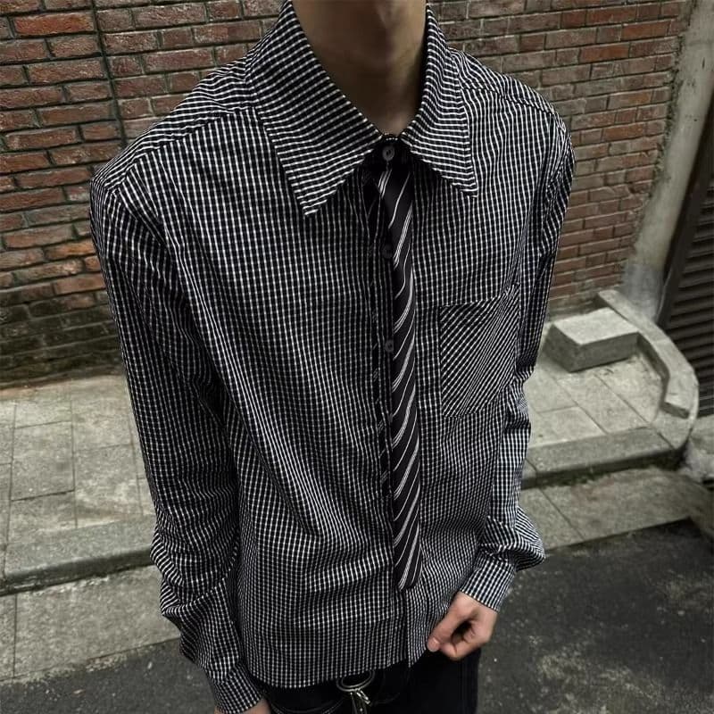 2026 봄 가을 가짜 넥타이 패치워크 디자인 체크무늬 남자 셔츠 루즈핏 레이어링 작은 대중 체크무늬 남자 긴팔 셔츠 상세 이미지 15