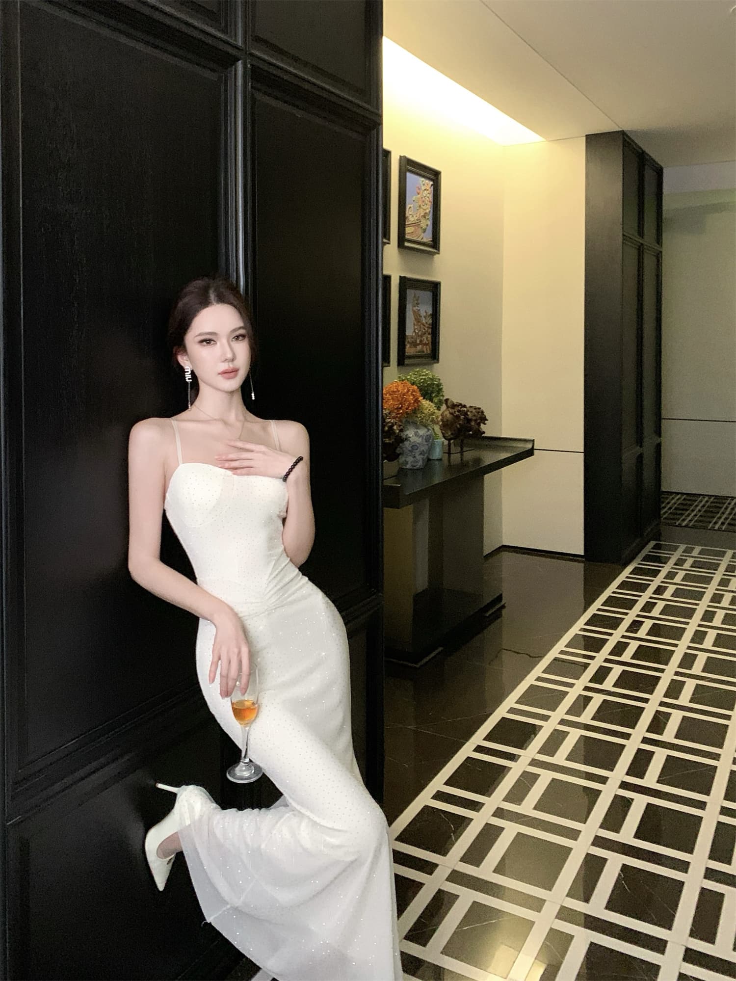 실사 비디오 새로운 핫픽스 연회 예복 튜브탑 핫걸 몸매 가꾸기 슬립 롱 코트 벨트 가슴 패드 드레스 이미지 4