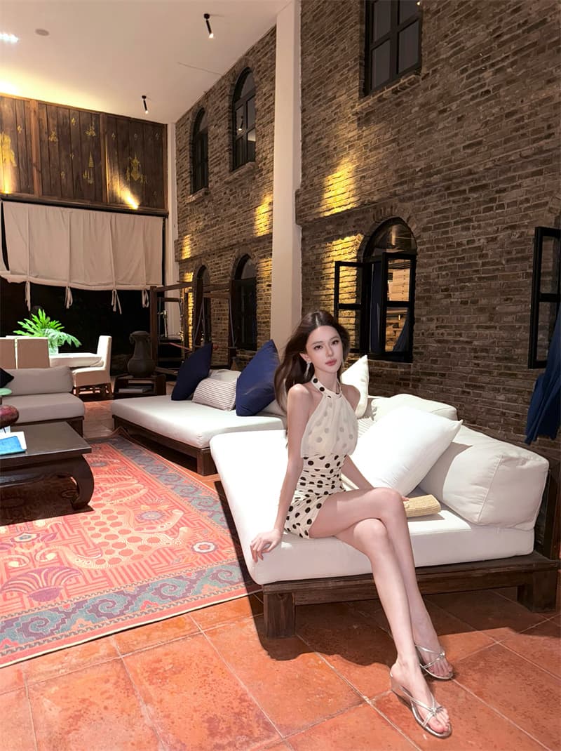 실사 비디오 새로운 달콤한 핫걸 섹시함 행침 목 오프숄더 쉬폰 패치워크 도트 무늬 프린트 주름 드레스 상세 이미지 9