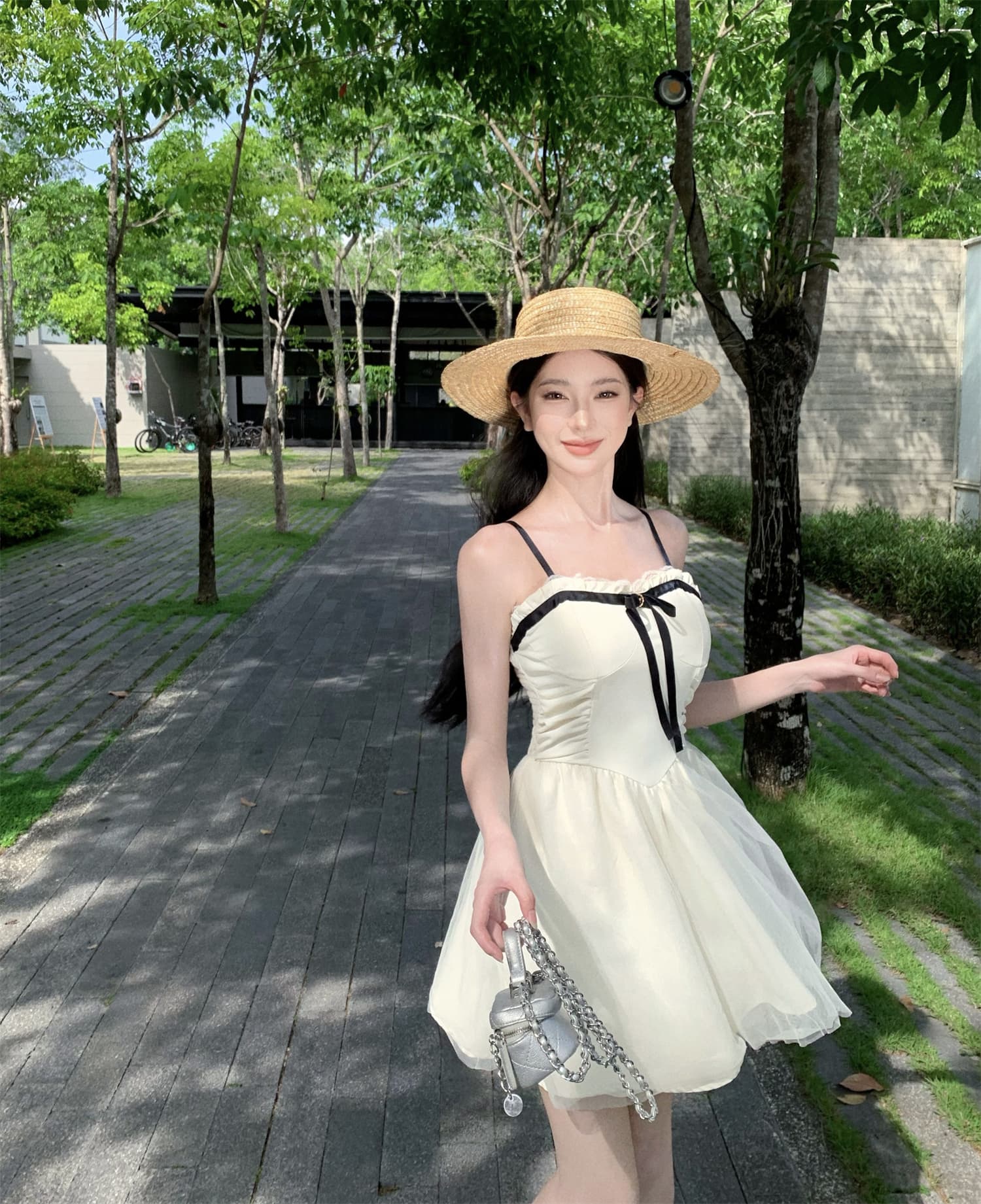 실사 비디오 새로운 순수한 욕망 부서 연령 감소 작은 키 슬립 드레스 나비 매듭 메시 원단 퍼프 드레스 이미지 2