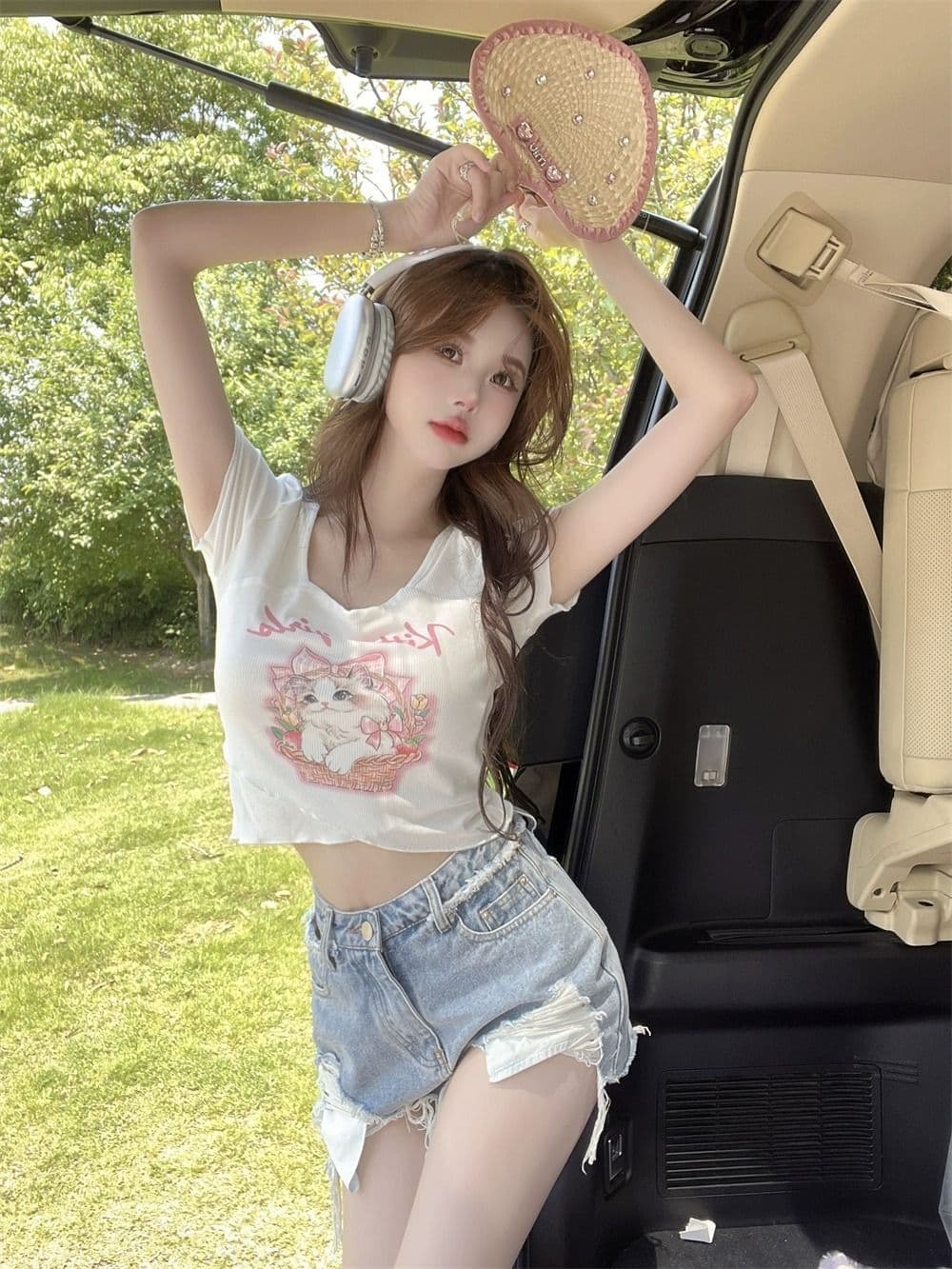 높음 폭탄 리브 만화 프린트 광장 칼라 긍정적 인 어깨 반팔 티셔츠 여성 순수한 욕망 달콤한 매운맛 이슬 쇄골 몸매 가꾸기 맨위 상세 이미지 9