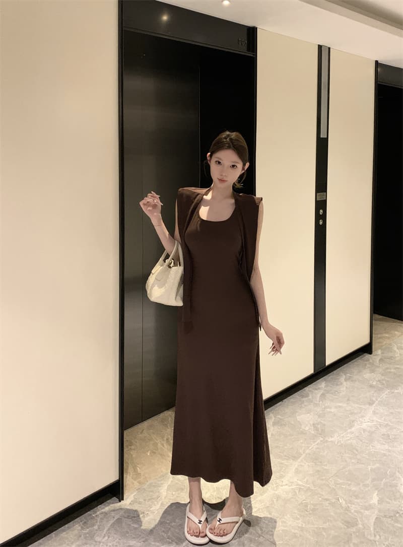 실사 정가 u 칼라 민소매 단어 조끼 여성 드레스 여름 허리 수축 몸매 가꾸기 치마 품격 타이트 스커트 롱 스커트 상세 이미지 12